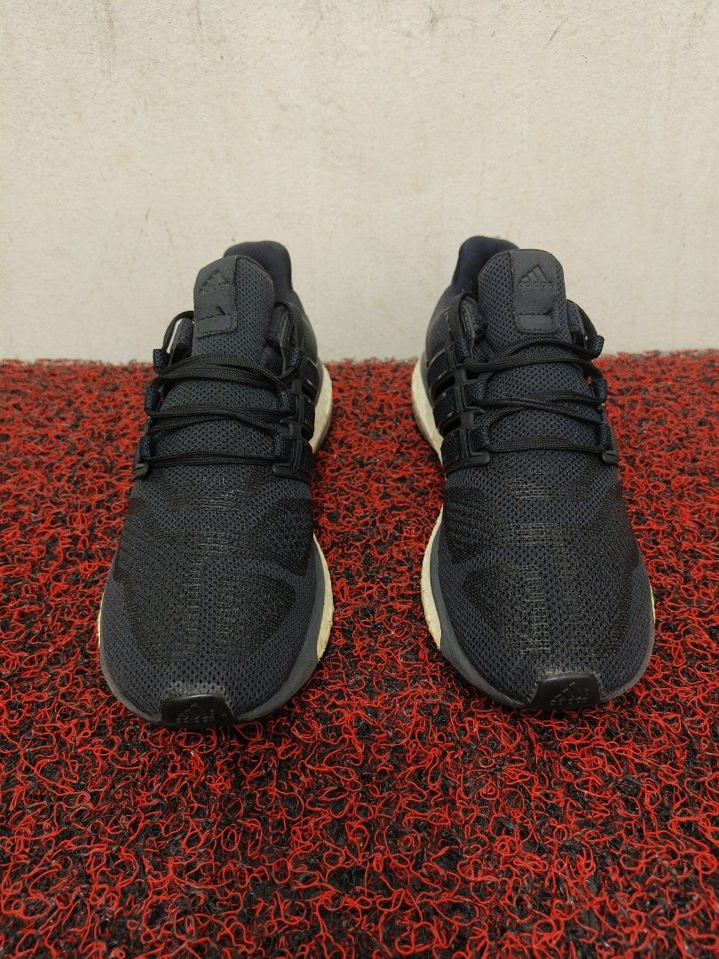 Energy boost 3 on feet on sale