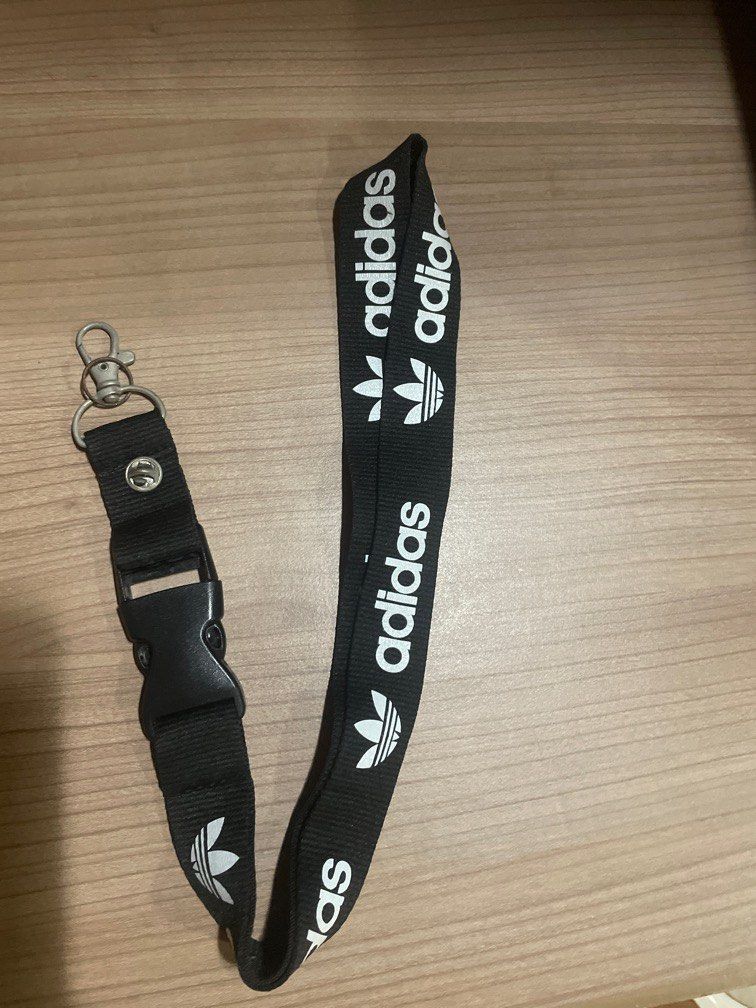 Adidas lanyard top