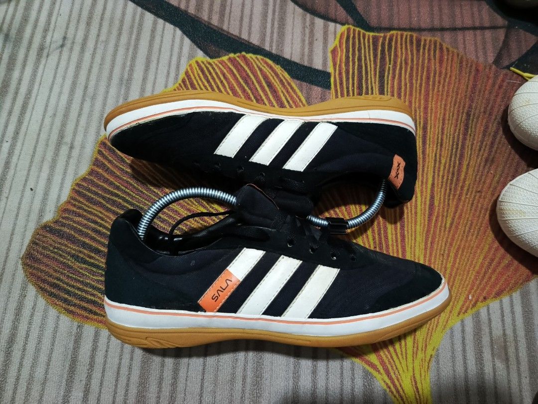 Adidas store sala 65