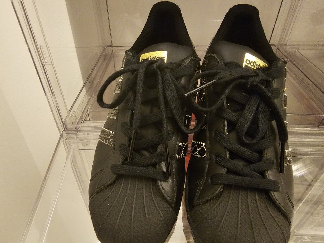 Adidas superstar snakeskin black deals