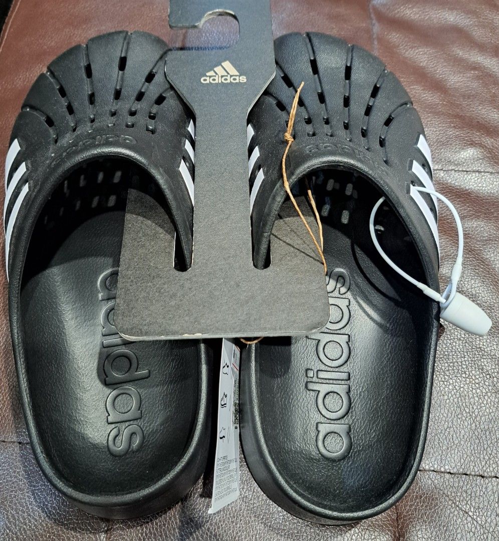 Adilette colors outlet
