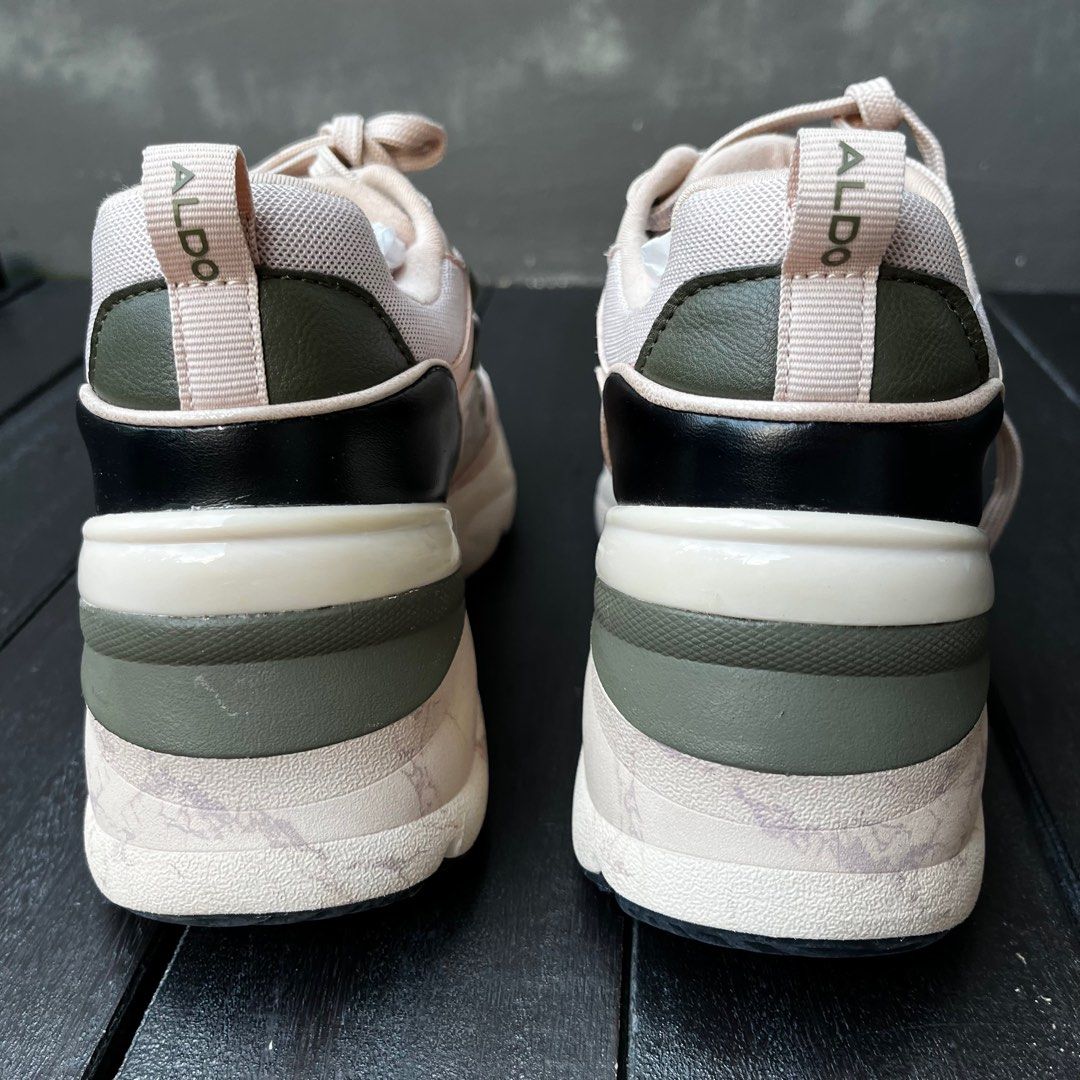 Aldo fashion platform sneaker size US 7.5