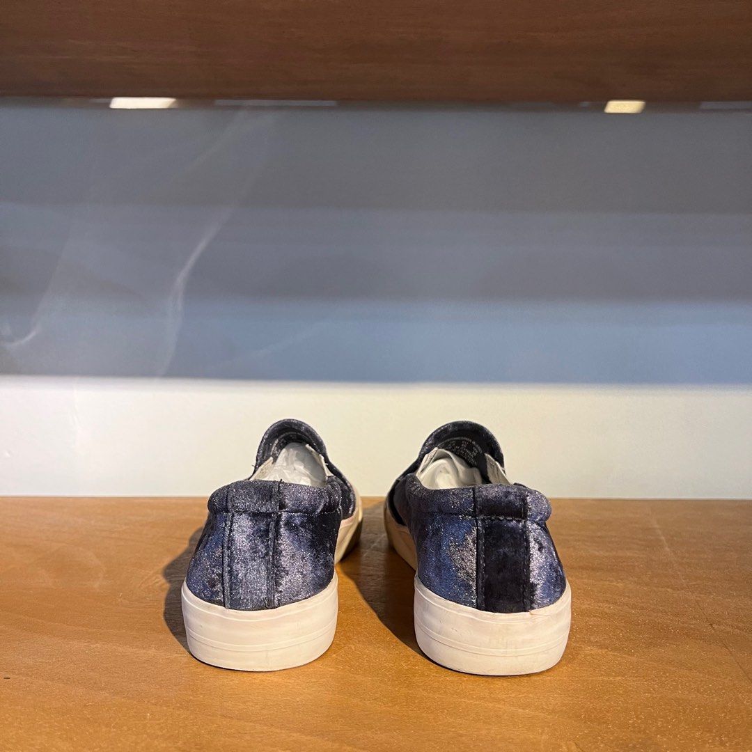 American eagle clearance slip ons