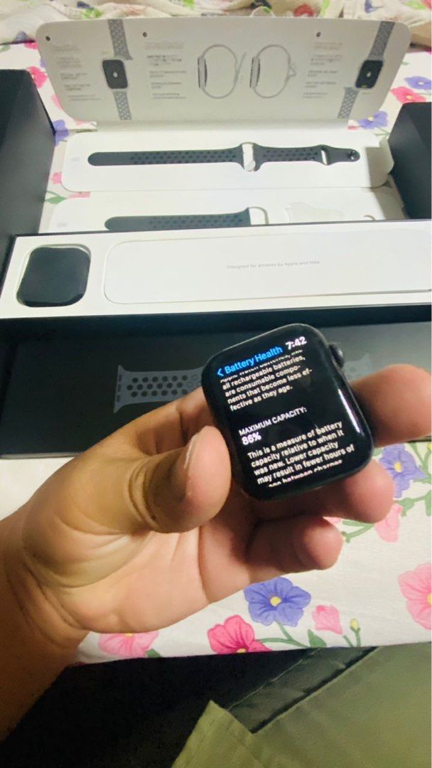 Apple watch s5 44mm space 2025 grey