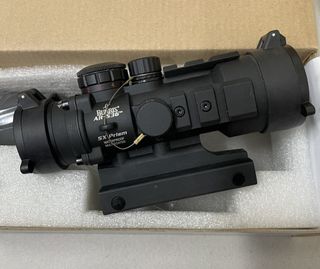 （分類：）位於 。 由 vroncrs 提交（商品編號 1265385090，圖片 1）。簡介： 。