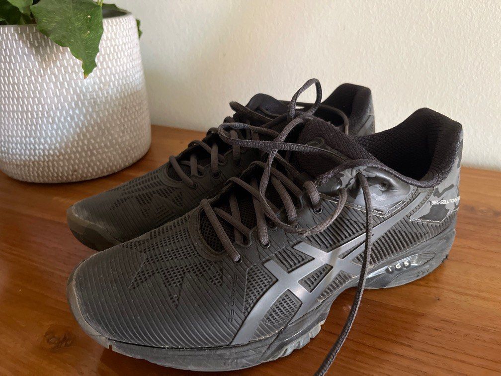 ASICS non marking shoes Men s Fashion Footwear Sneakers on Carousell