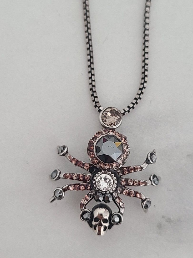 Alexander mcqueen shop butterfly necklace