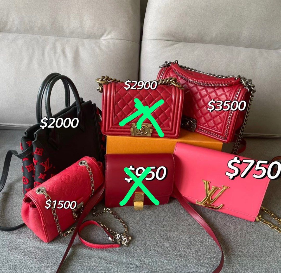 Selling online authentic bags