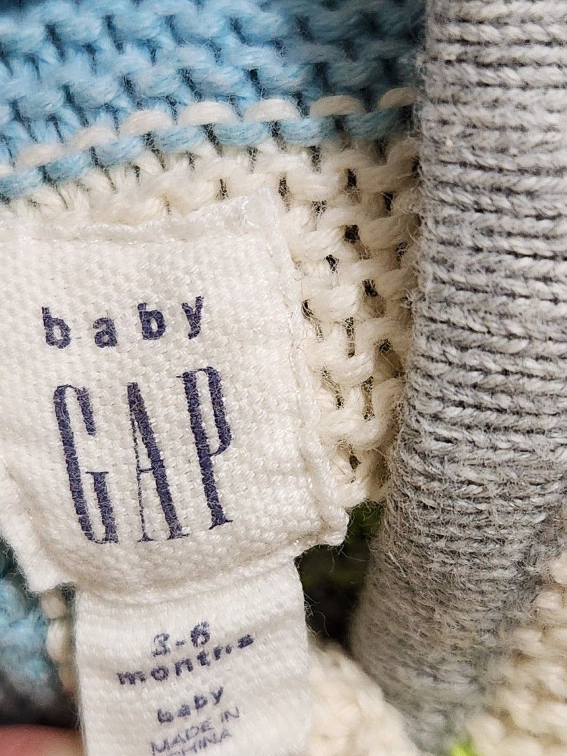 Gap baby shop rainbow sweater