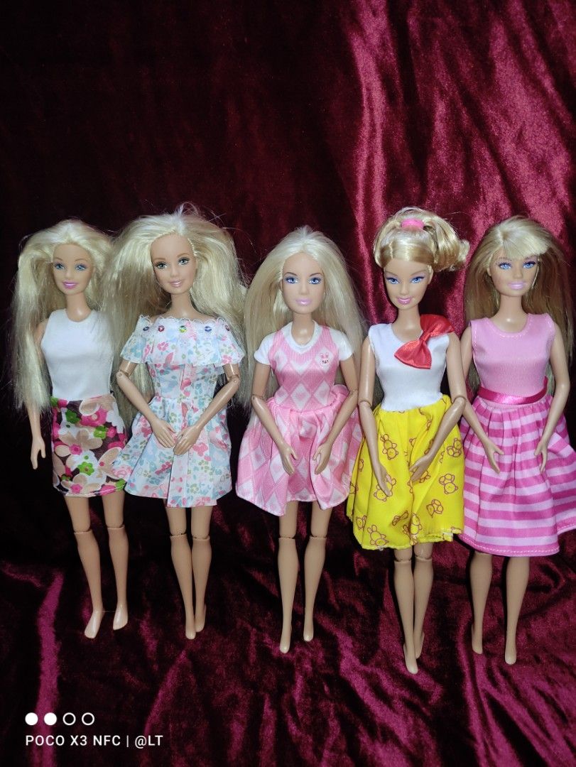 Barbie fashionistas top doll 90