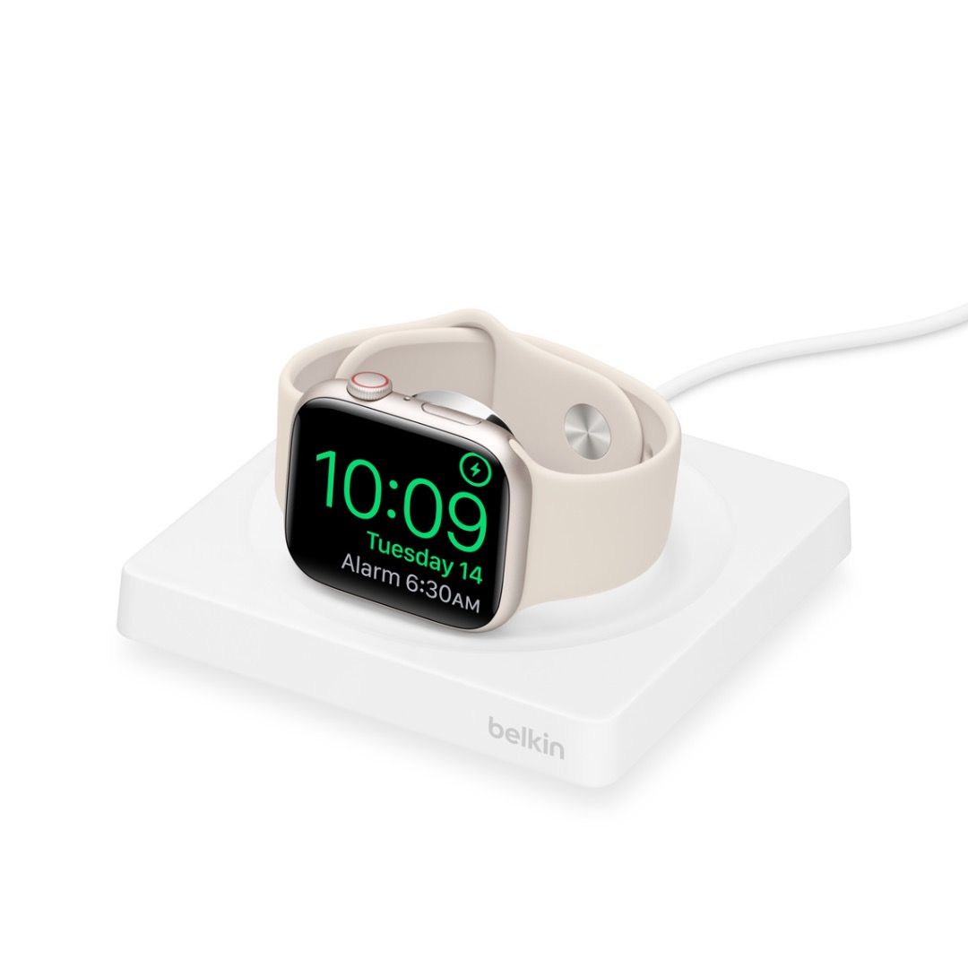 Belkin BOOST CHARGE PRO Portable Fast Charger for Apple Watch