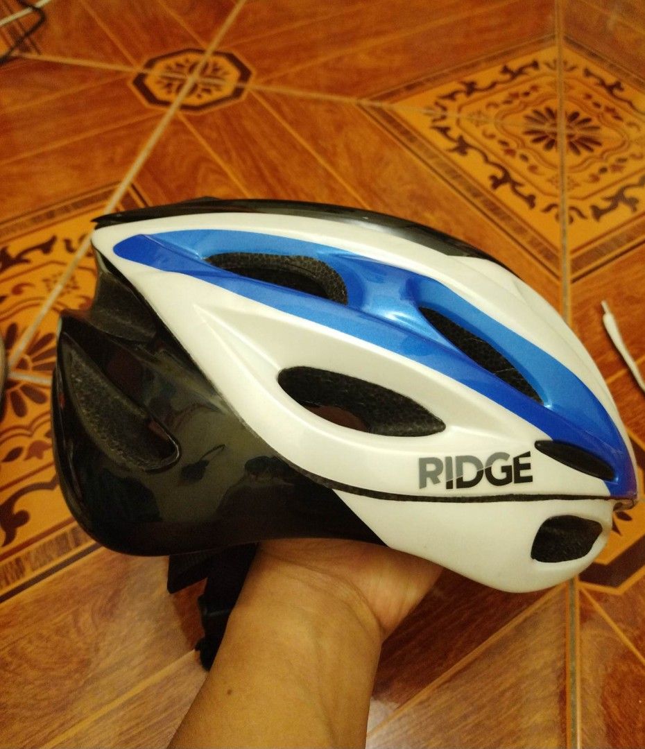 BIKE HELMET Motorbikes Motorbike Parts Accessories Helmets and other Riding Gears on Carousell