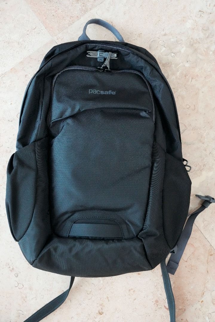 Pacsafe venturesafe sale 15l