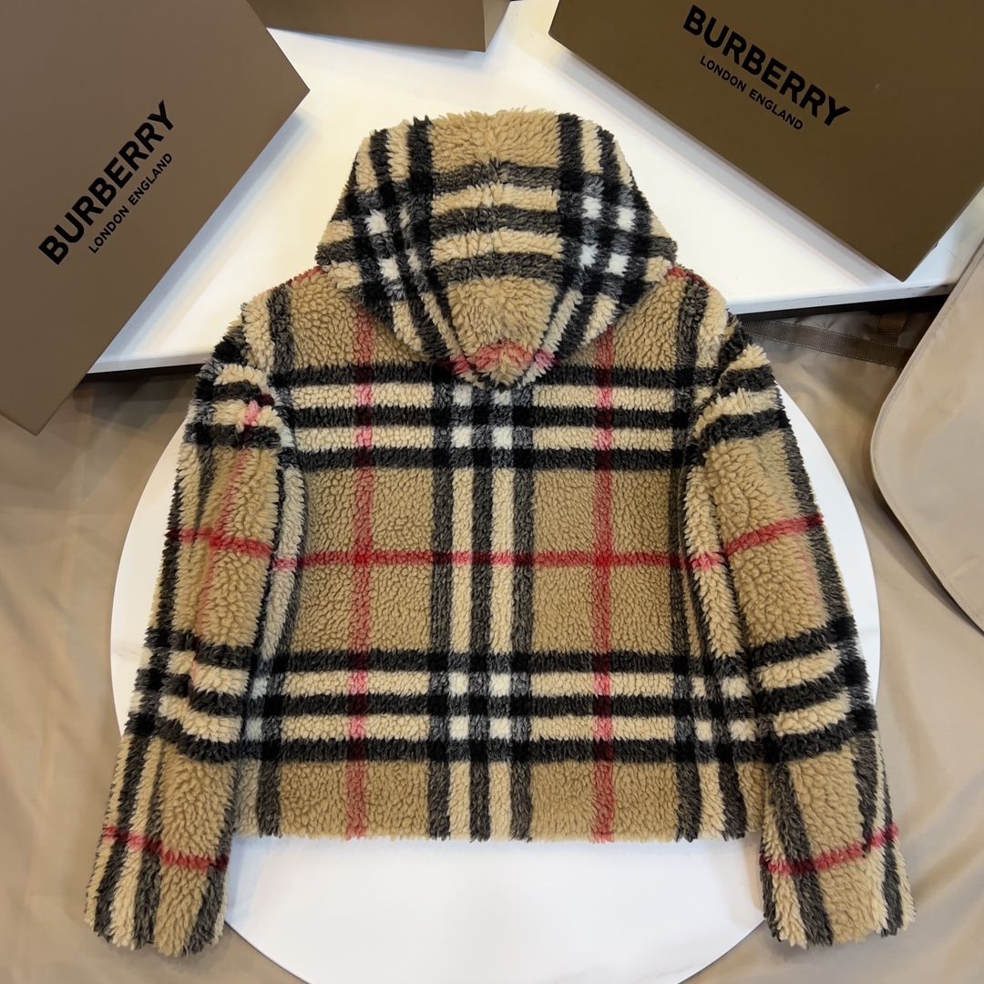 BN Authentic burberry checked Fleece Hooded Jacket Men s Fashion