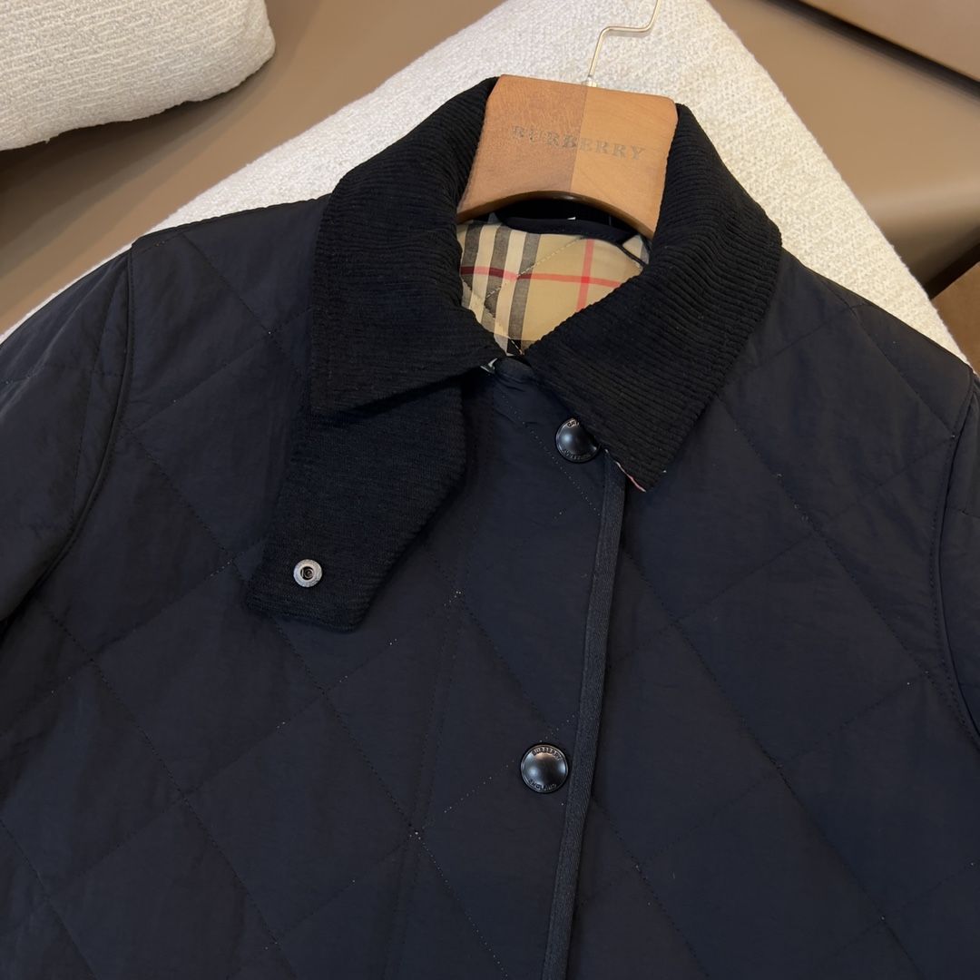 Authentic burberry quilted jacket store