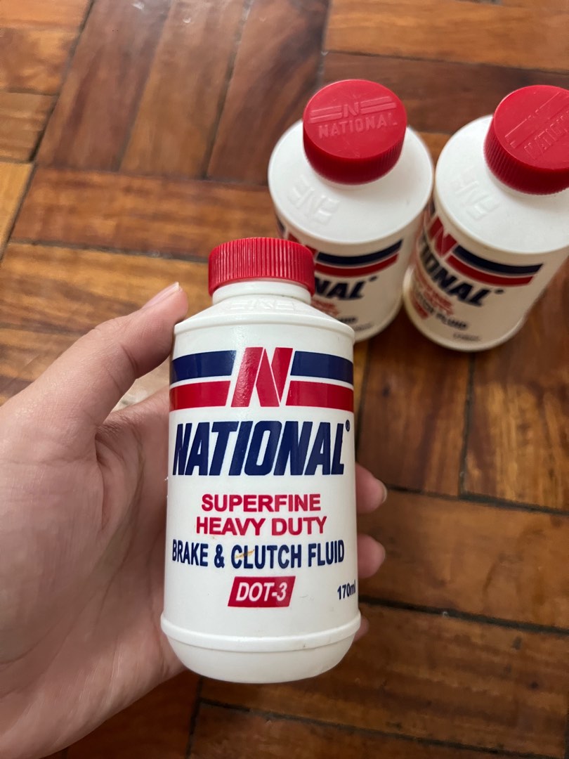 BRAKE AND CLUTCH FLUID BRANDNEW, Car Parts & Accessories, Maintenance