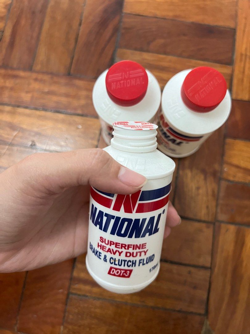 BRAKE AND CLUTCH FLUID BRANDNEW, Car Parts & Accessories, Maintenance