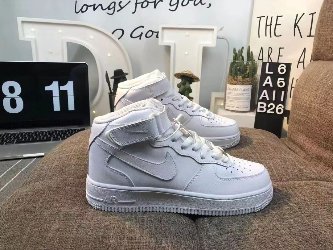 Nike air force online 1 high 8 le