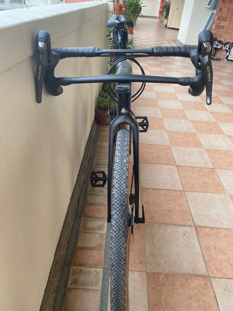 Canyon Grail M sized CF8 Sports Equipment Bicycles Parts