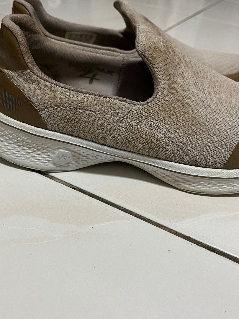 Skechers go walk deals 4 diffuse