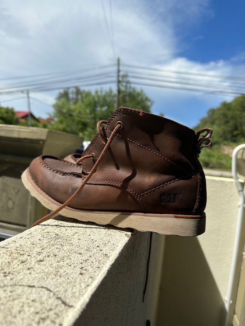 Caterpillar Brown Leather Boots, Men's Fashion, Footwear, Boots on Carousell