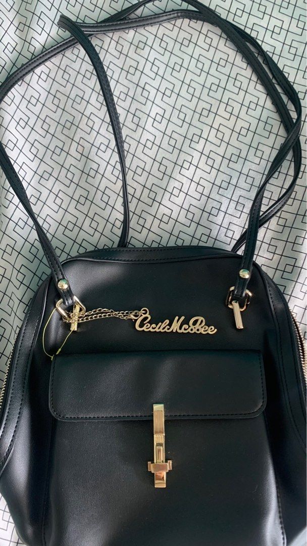 Cecil McBEE 2 way bag Women s Fashion Bags Wallets Backpacks on Carousell