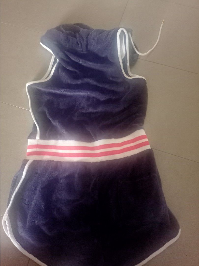 Champion sweater online v neck romper