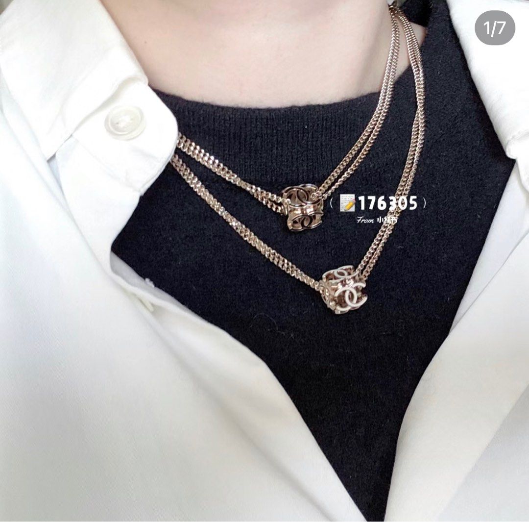 Chanel hot sale dice necklace
