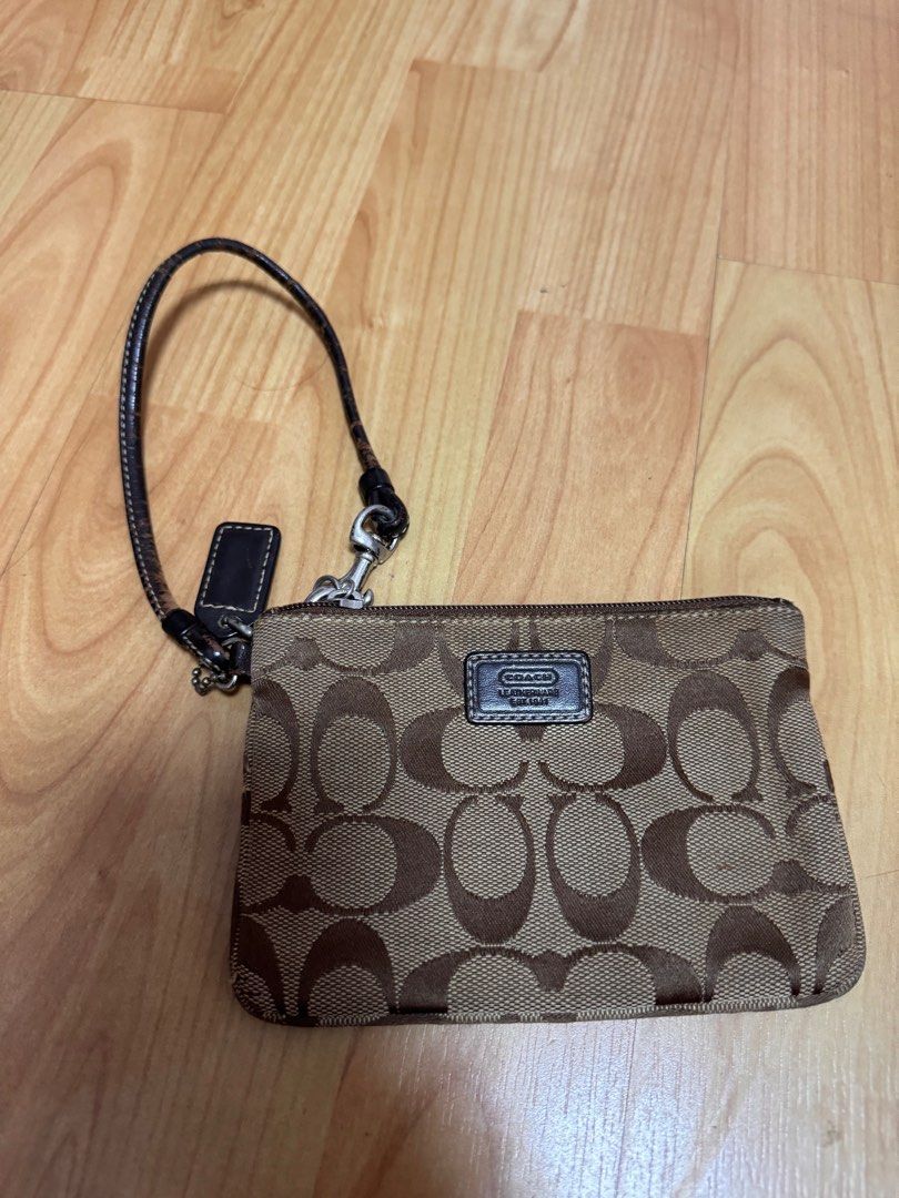 Cheap wristlets hotsell