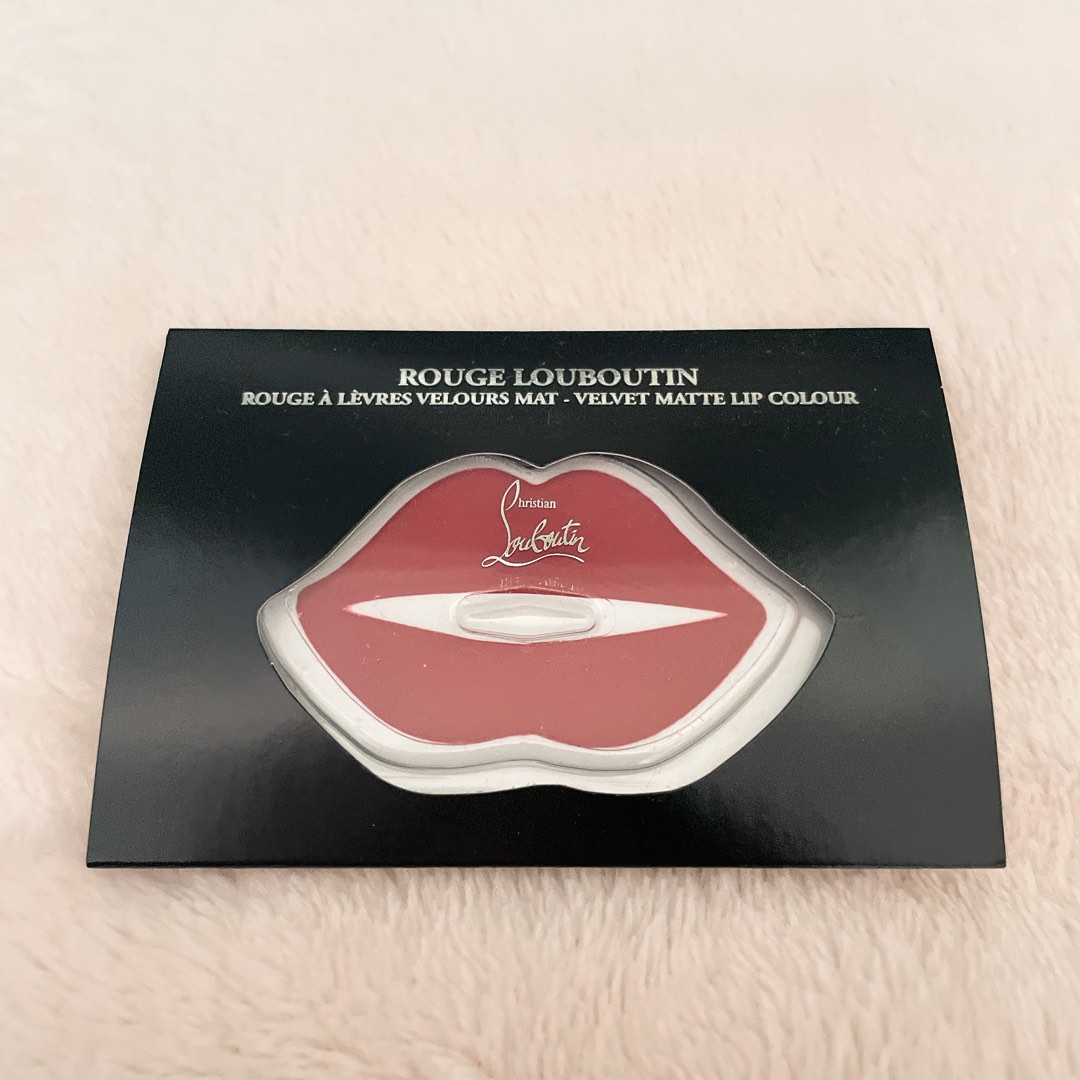 Rouge louboutin velours mat shop