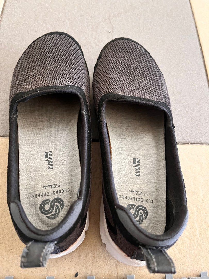 Clarks allena lo top