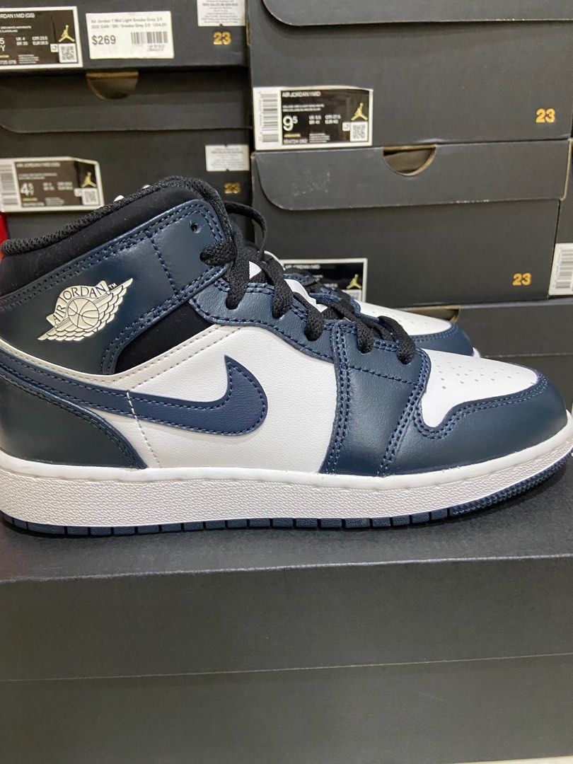 navy teal jordan 1