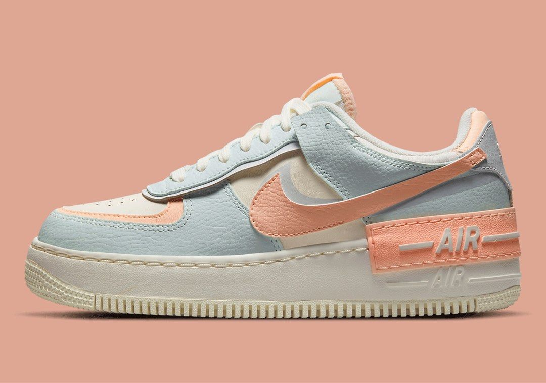 Nike air force sale 1 crimson tint