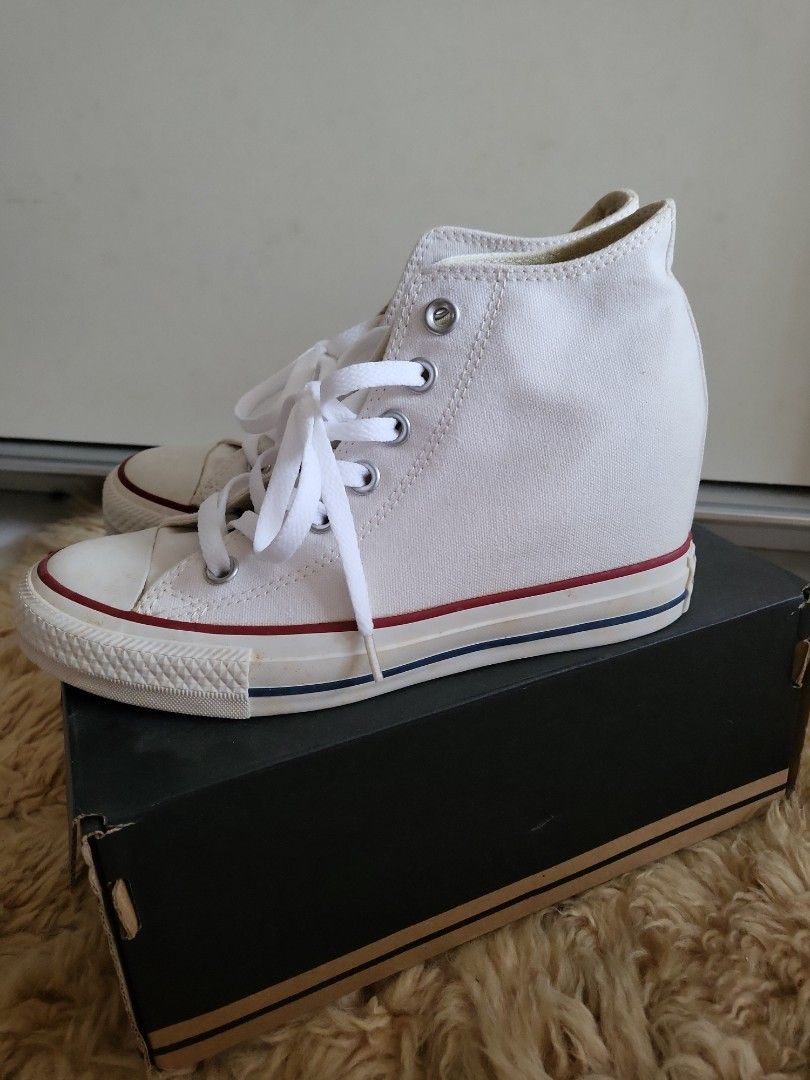 Wedge sneaker hotsell converse
