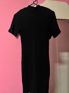 (Category: ) located in . Submitted by ms.joycecloset (Listing ID 1265431453, Image 1). Description: .