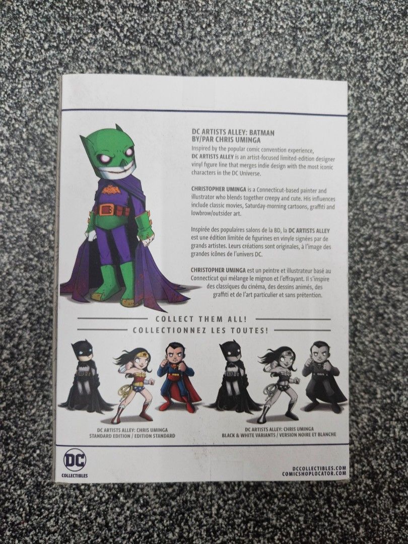 Chris uminga batman statue top