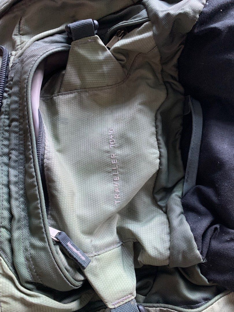 Deuter variquick 70+10 traveller backpack, Hobbies & Toys, Travel