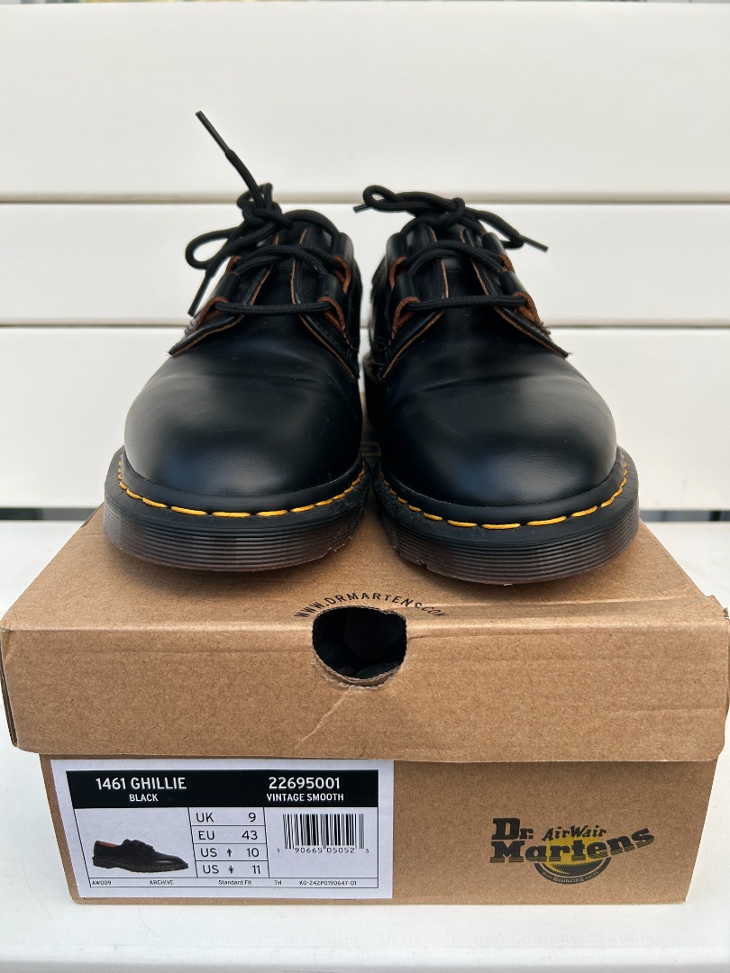 Dr. Martens 1461 GHILLIE Black UK9 US10, 男裝, 鞋, 便服鞋- Carousell