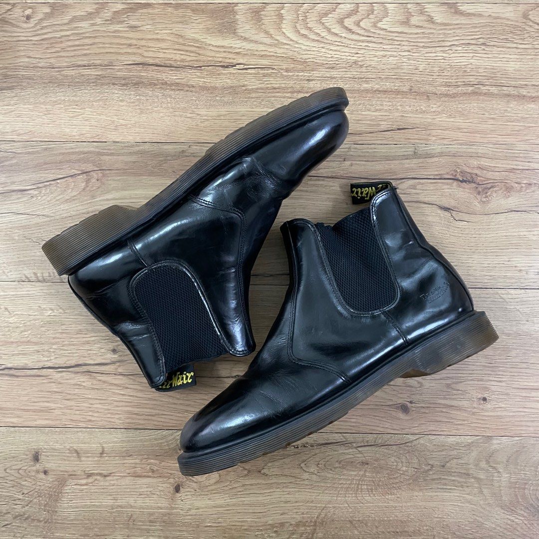 Dr martens store chelsea used
