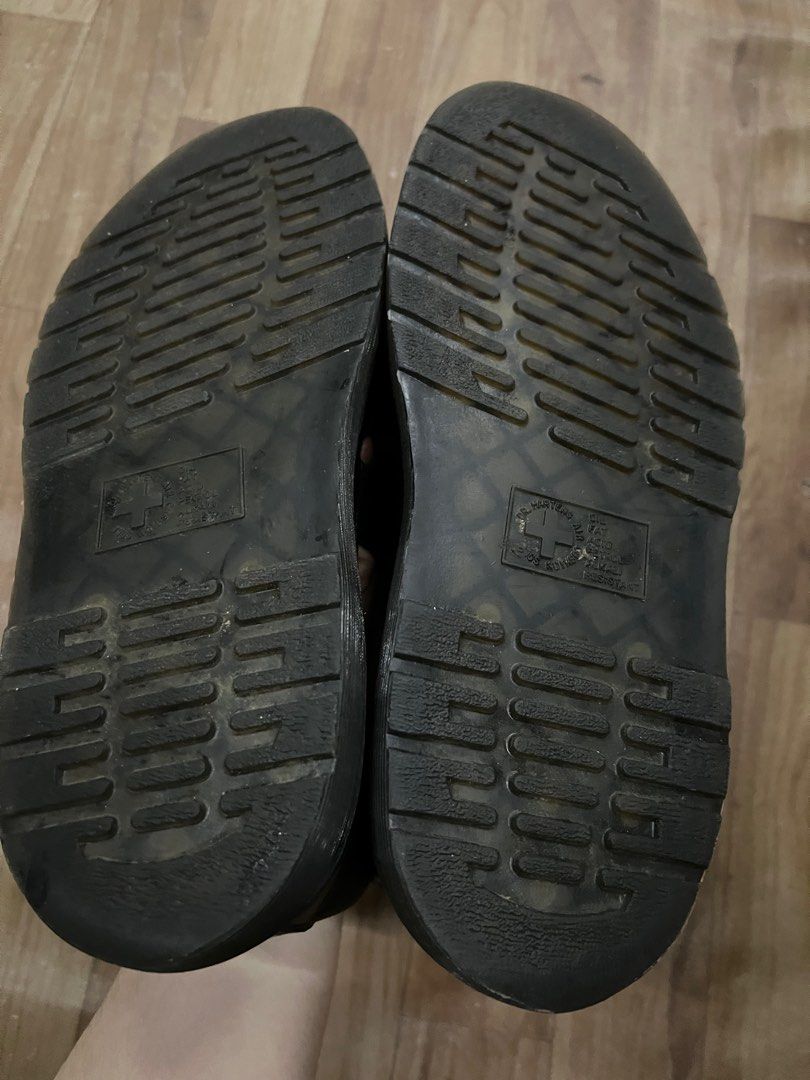 Dr hotsell martens 4090