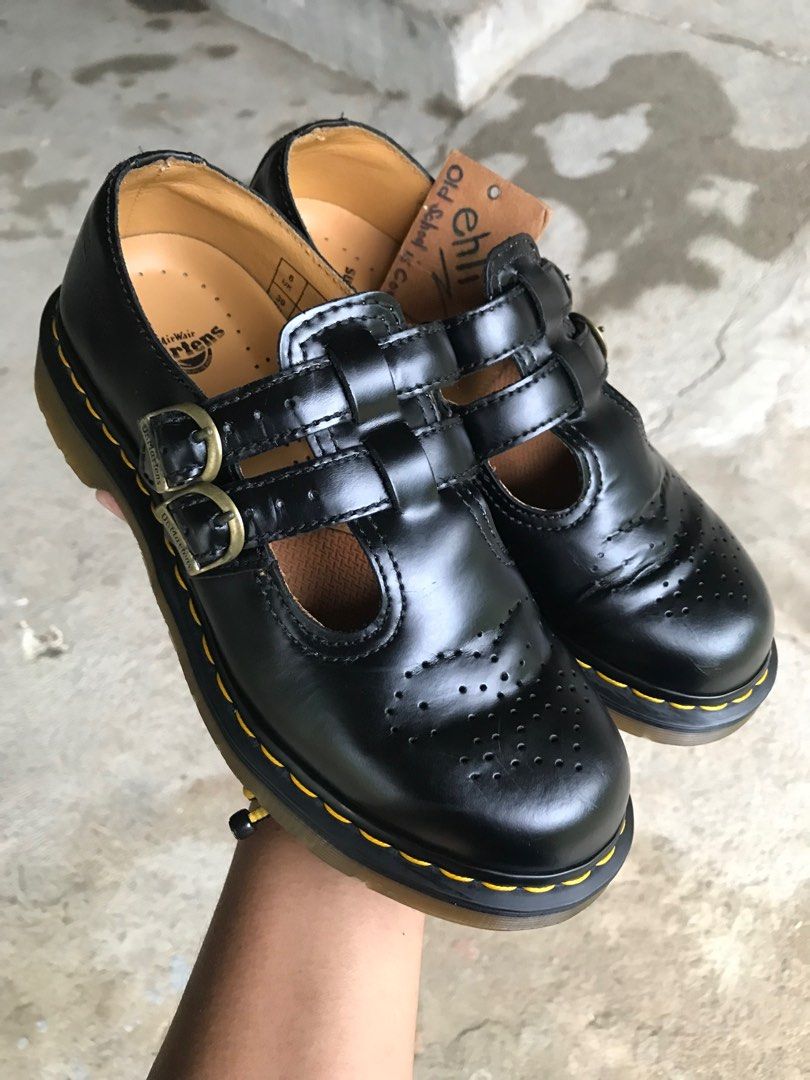 Dr martens mary store janes size 6