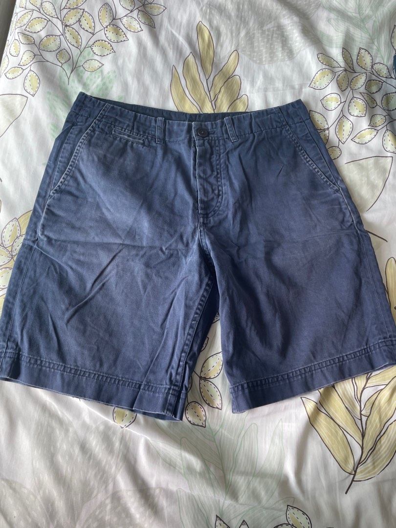 FRED PERRY SHORTS NVY 28 size Men s Fashion Bottoms Shorts
