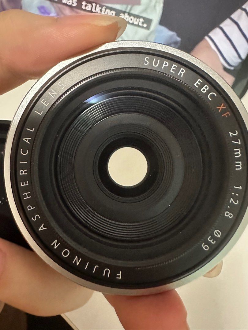 Fujifilm 27mm F2.8 Pancake Lens, Photography, Lens & Kits on Carousell