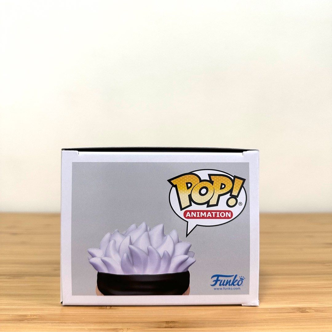Funko Pop Jujutsu Kaisen Satoru Gojo Box Lunch Exclusive, Hobbies