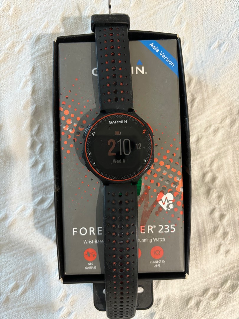 Garmin Forerunner 235