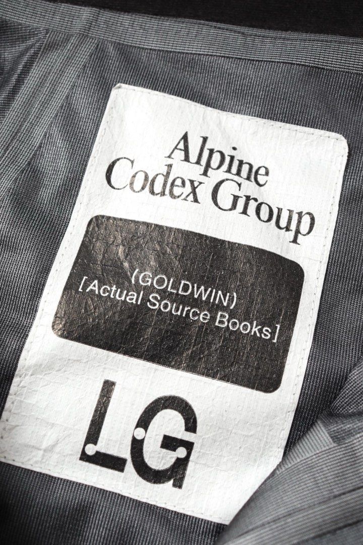 Goldwin Alpine Codex Group GORE TEX 3L Jacket 全天候衝鋒衣夾克, 女