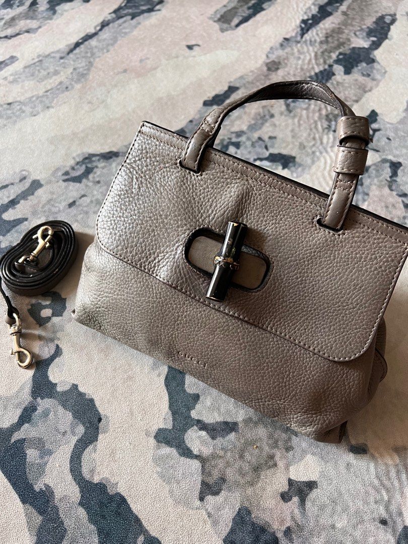 Gucci daily bag deals