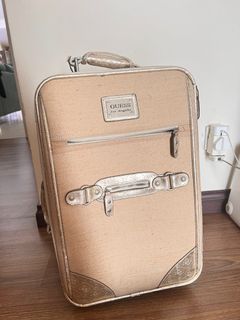 Guess luggage malaysia 2025