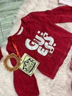 Guesst top with tag