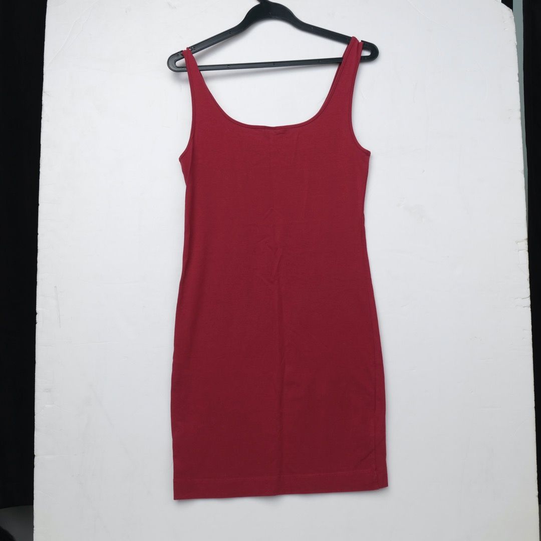 H and m basic dress sales